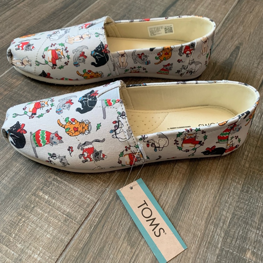TOMs Womens Belmont Light Grey Holiday Christmas Cats Flats Shoes